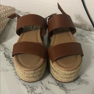 Steve Madden Platform Sandals